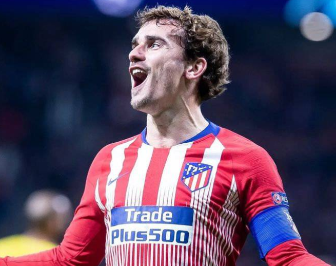  法国国脚租借回归老东家救主  