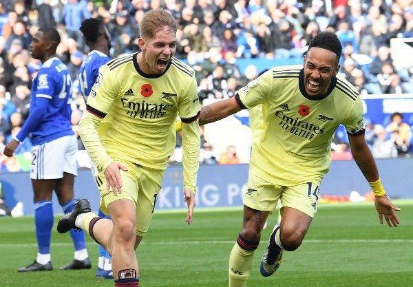  道格拉斯路易斯远射破门维拉客场爆冷击败热刺